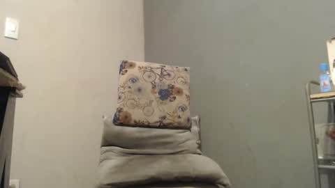 SHENIEL RODRIGUEZ online show from 03/28/26, 11:48