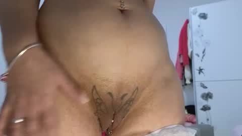 Wondergirl online show from 03/13/26, 08:54