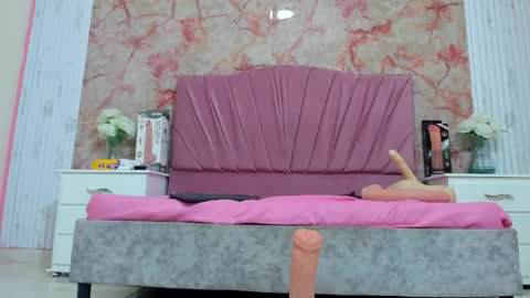 wonderkloe_ online show from 01/10/26, 09:05