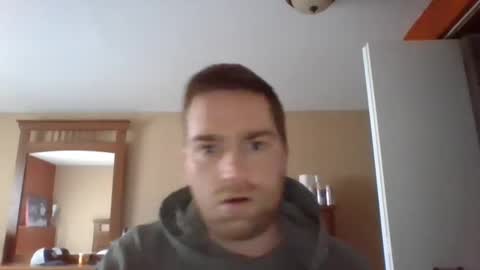 Snapshot of woodeee77 chatting on 12/23/24, 05:32 woodeee77 online show from 12/23/24, 05:32