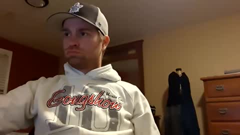 Snapshot of woodeee77 chatting on 03/01/25, 03:21 woodeee77 online show from 03/01/25, 03:21