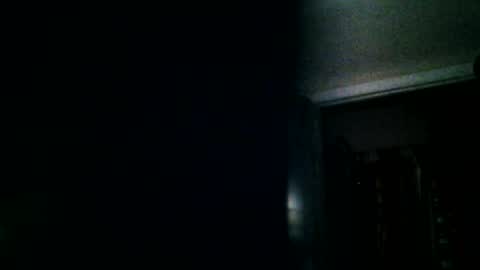 Snapshot of woodeee77 chatting on 06/24/26, 02:54 woodeee77 online show from 06/24/26, 02:54