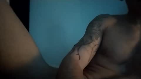 LongNThrobbn online show from 02/22/26, 06:24