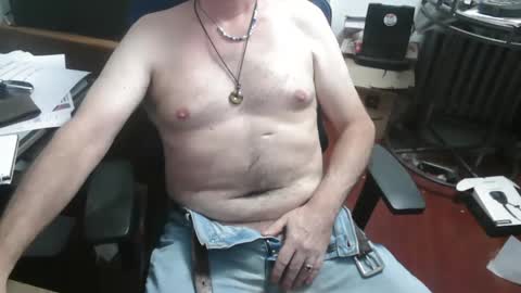 woodworker6473 online show from 09/21/25, 11:28