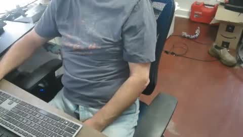 woodworker6473 online show from 02/24/26, 01:42