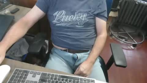 woodworker6473 online show from 03/03/26, 02:12