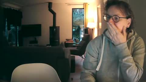 woodwurm and Snoeske online show from 02/07/25, 07:07