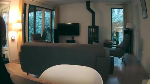 woodwurm and Snoeske online show from 02/09/25, 04:40