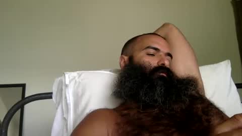 Snapshot of woof_wolf37 chatting on 09/19/25, 05:02 woof_wolf37 online show from 09/19/25, 05:02