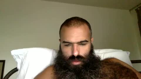 Snapshot of woof_wolf37 chatting on 09/26/25, 03:27 woof_wolf37 online show from 09/26/25, 03:27