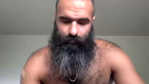 Snapshot of woof_wolf37 chatting on 10/13/25, 06:08 woof_wolf37 online show from 10/13/25, 06:08