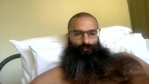 woof_wolf37 online show from 03/06/26, 04:03