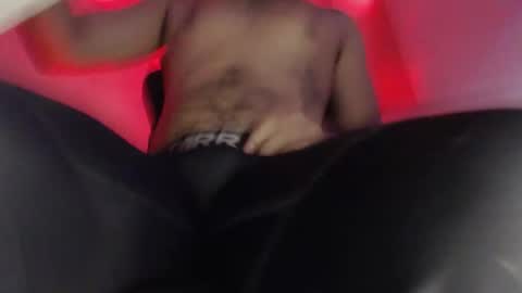 Woondeer online show from 12/04/25, 07:00