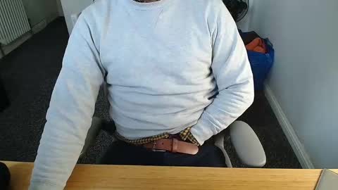 Snapshot of wooyay chatting on 02/18/25, 10:49 Wooyay online show from 02/18/25, 10:49