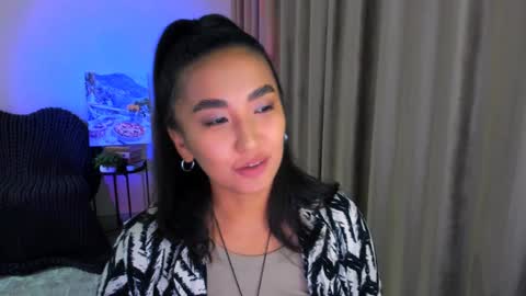 dudetta Kim online show from 02/04/25, 09:31