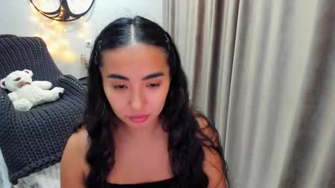 dudetta Kim online show from 11/30/25, 09:41