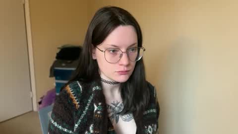 Snapshot of worship_lucina chatting on 01/31/25, 03:22 Lucina online show from 01/31/25, 03:22