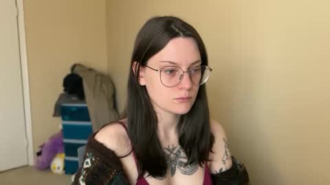 Snapshot of worship_lucina chatting on 02/27/25, 06:20 Lucina online show from 02/27/25, 06:20