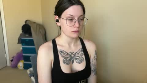 Snapshot of worship_lucina chatting on 02/28/25, 07:35 Lucina online show from 02/28/25, 07:35