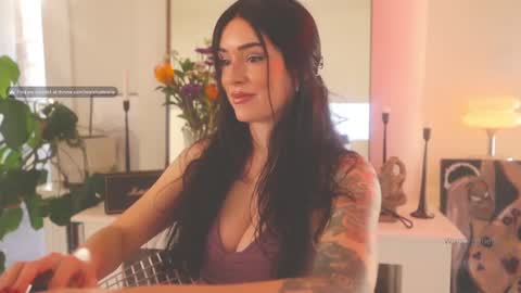 Brielle online show from 12/17/24, 11:27