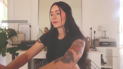 Brielle online show from 03/03/25, 09:59