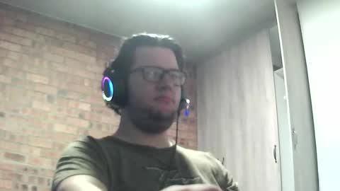 Snapshot of worsie333 chatting on 10/29/25, 07:04 worsie online show from 10/29/25, 07:04