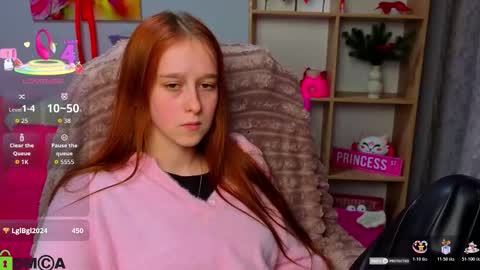 wow_emma_ online show from 02/24/26, 01:42