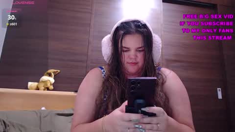 Kaitlyn xx online show from 11/26/25, 11:00