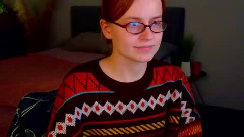 Snapshot of wow_luvng chatting on 10/03/25, 01:52 Rebecy online show from 10/03/25, 01:52