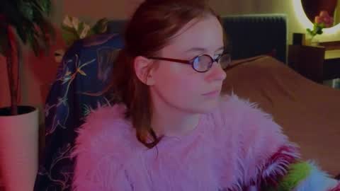 Rebecy online show from 11/11/25, 02:17