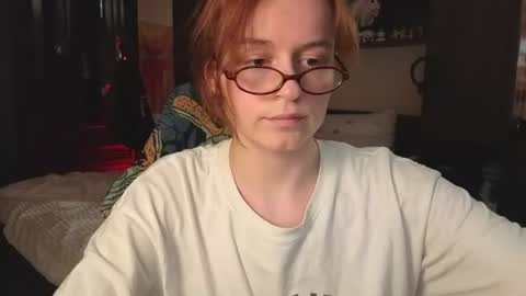 Snapshot of wow_luvng chatting on 07/01/26, 03:23 Rebecy online show from 07/01/26, 03:23