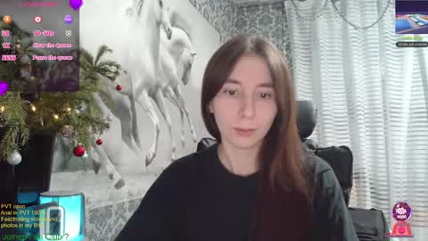 Snapshot of wow_porno_ chatting on 12/17/24, 12:11 Anna  online show from 12/17/24, 12:11