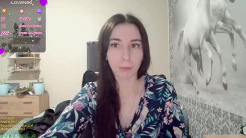 Snapshot of wow_porno_ chatting on 01/12/25, 12:33 Anna  online show from 01/12/25, 12:33