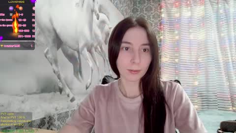 Snapshot of wow_porno_ chatting on 02/19/25, 02:34 Anna  online show from 02/19/25, 02:34