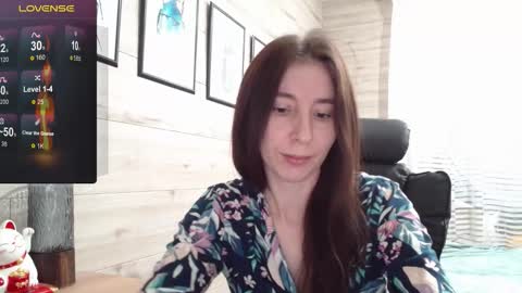 Snapshot of wow_porno_ chatting on 09/09/25, 10:04 Anna  online show from 09/09/25, 10:04