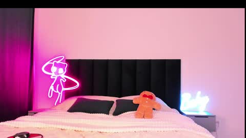 Emi online show from 01/09/25, 06:59