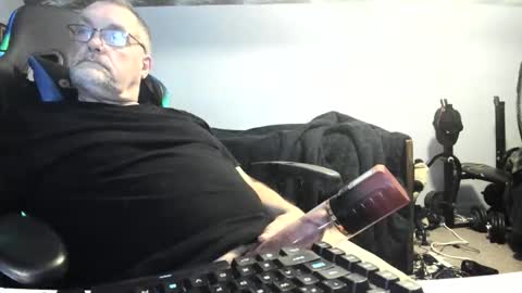 wowsers2022 online show from 11/29/25, 01:03