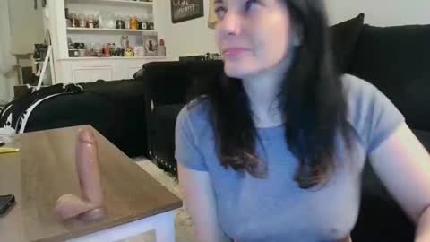 Crystal Lake online show from 10/10/25, 05:06