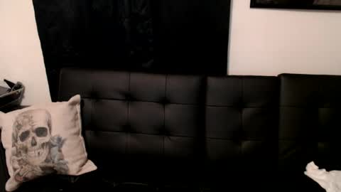 Snapshot of wrenleigh chatting on 07/07/26, 10:19 Crystal Lake online show from 07/07/26, 10:19