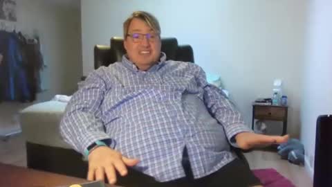 Wren Valentino online show from 02/18/25, 06:37