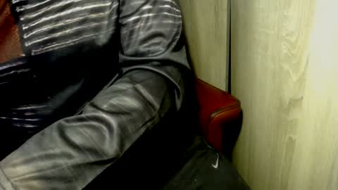 wrix online show from 12/31/24, 08:56