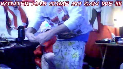 Snapshot of wscooter1 chatting on 01/06/25, 04:02 SCOOTER online show from 01/06/25, 04:02