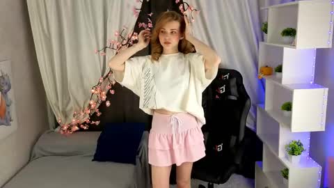 Lily online show from 04/24/26, 05:21