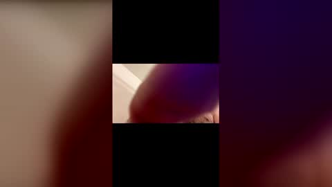 wtoddloomis10 online show from 11/30/25, 11:03