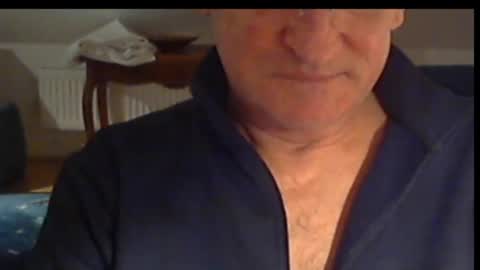 Wuki online show from 02/06/25, 07:07