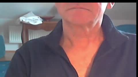 Wuki online show from 02/11/25, 01:51