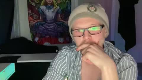 wulffi95 online show from 02/15/26, 08:38