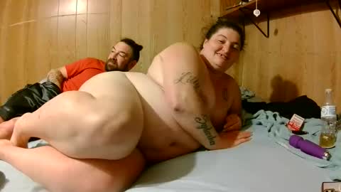 WV Couple online show from 05/02/26, 03:44