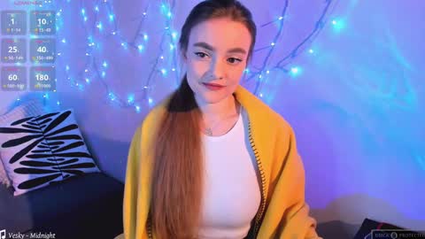 Snapshot of wxiuixw chatting on 02/25/25, 10:50 Sonya online show from 02/25/25, 10:50