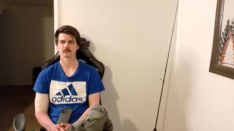 Wyatt online show from 04/15/26, 10:43